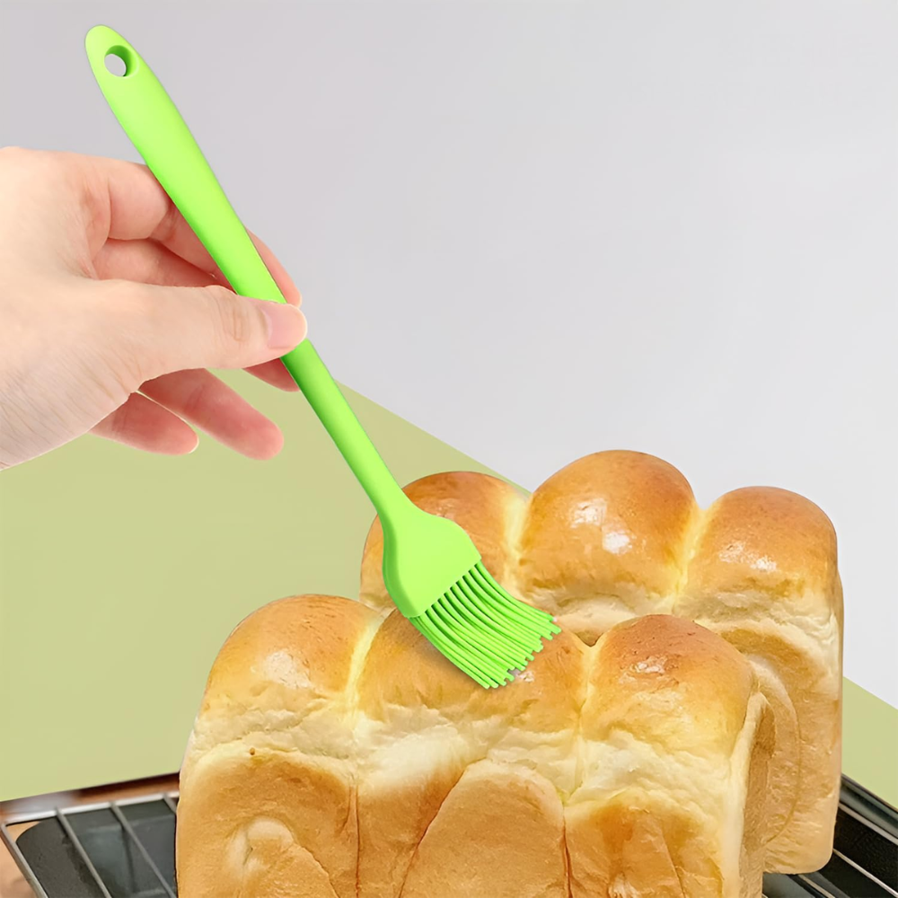 Silicone Oil Brush for Cooking & Baking | Heat Resistant Pastry Brush for Butter, Ghee & BBQ Marinade | Non-Stick Safe & Easy to Clean | Long Handle Kitchen Basting Brush – 21cm (Green)-2 Pcs